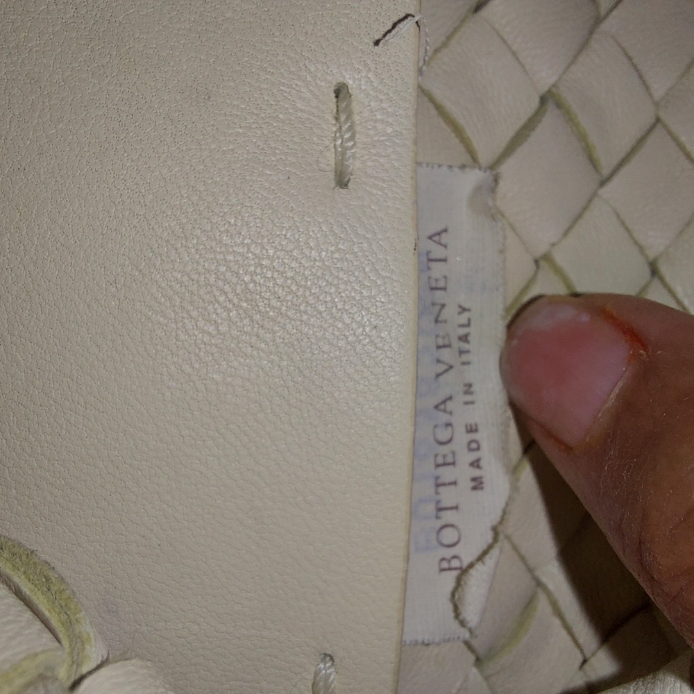 Bottega Veneta Antique Vulcana Tote - Picture 9 of 16